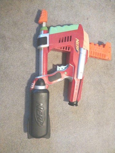 Nerf dart tag - magstrike, air